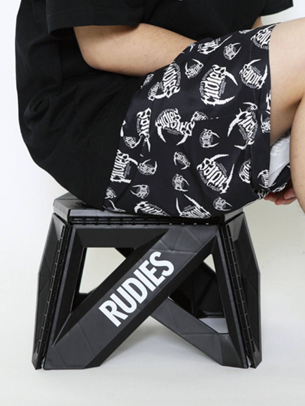 PHAT FOLDABLE-CHAIR