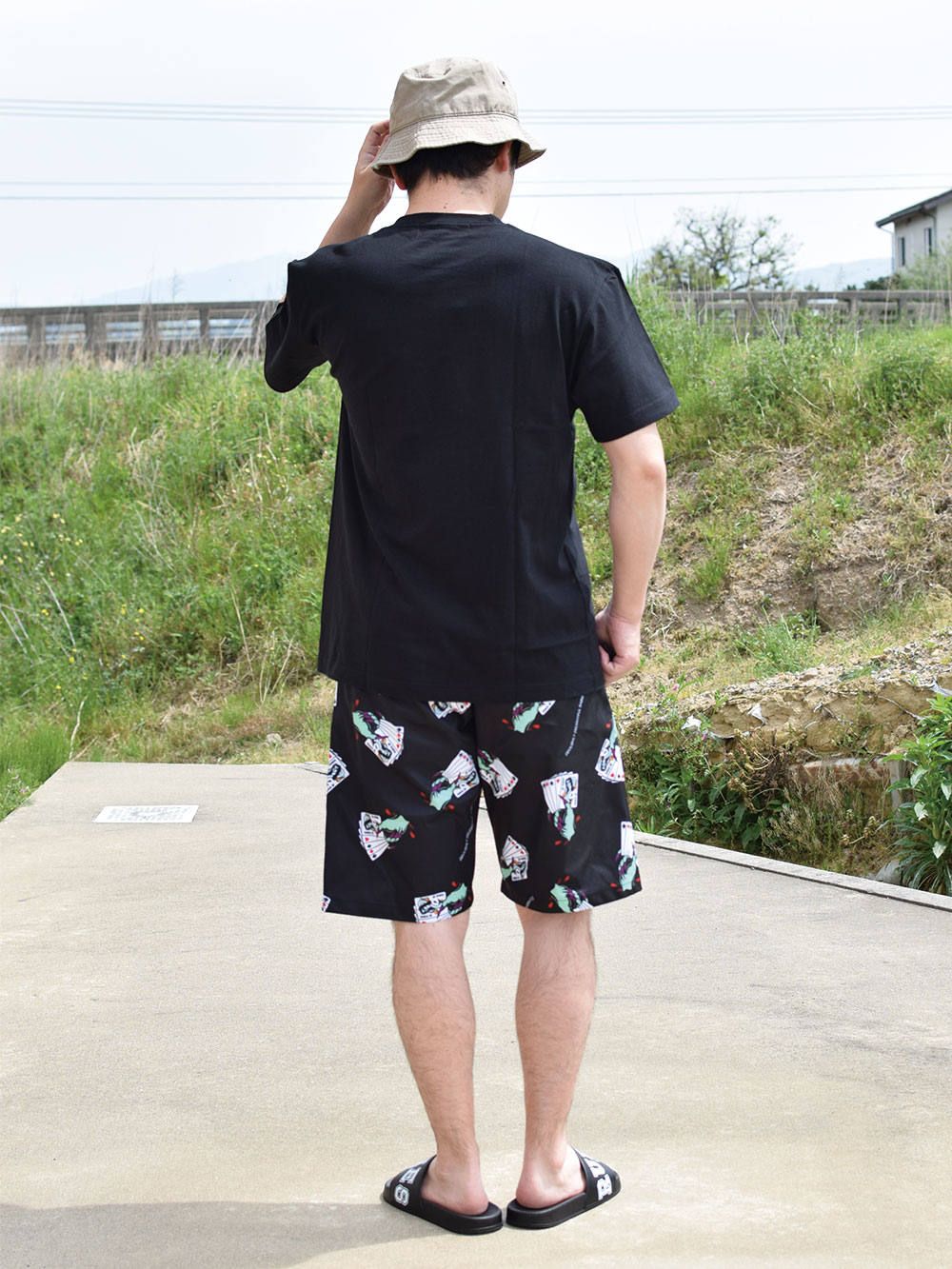 GRAVE T-sh