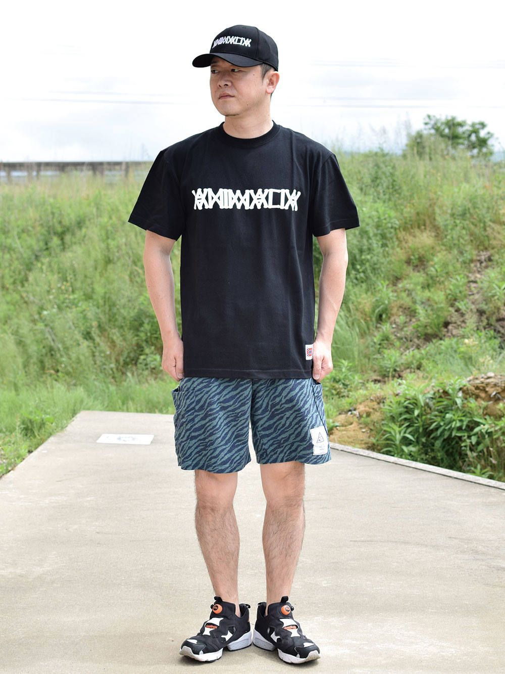 LOGO Tee