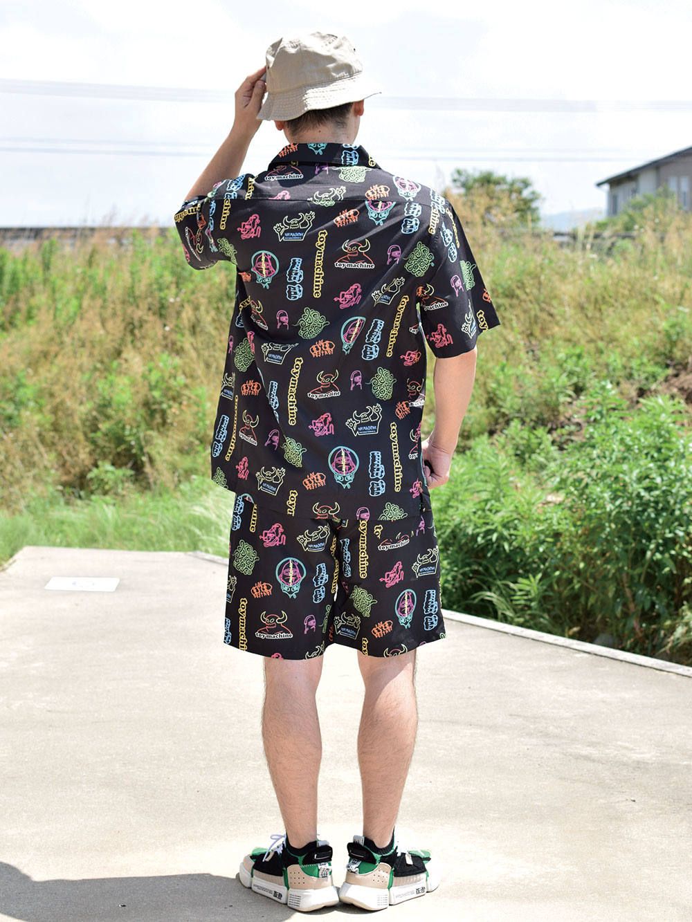 NEON PRINT SS-SHIRT