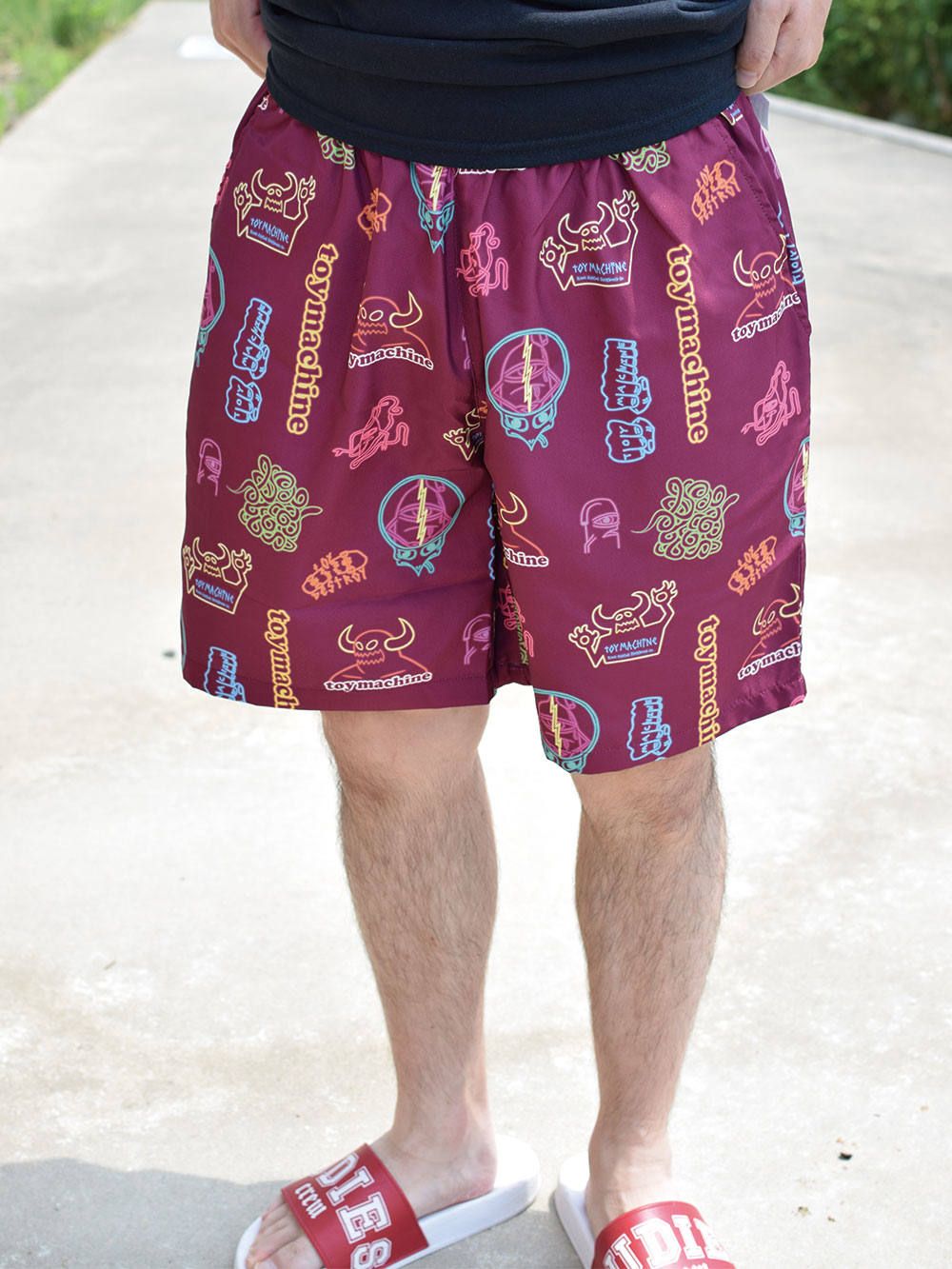 NEON PRINT SHORT-PANTS