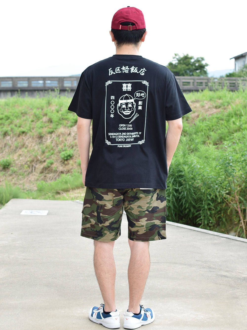 反区怒飯店TEE