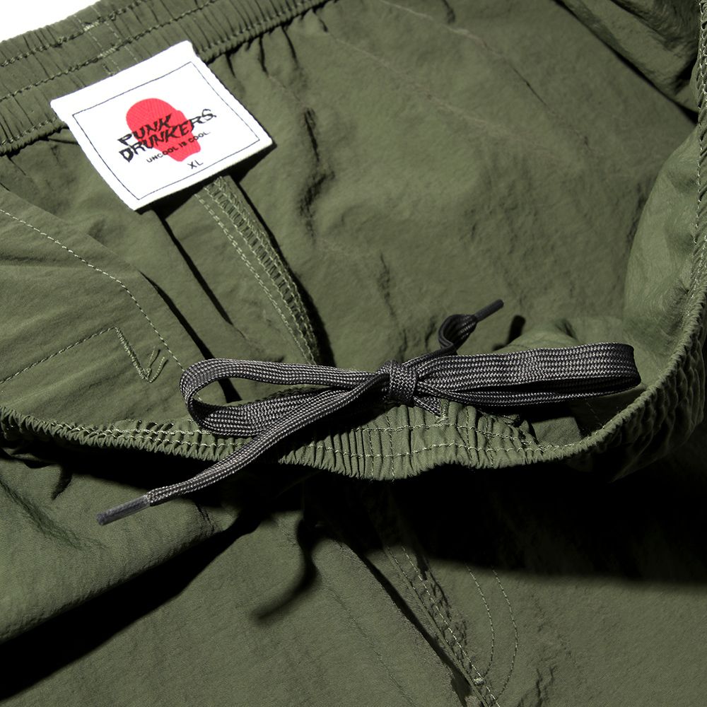 abcナイロンパンツ