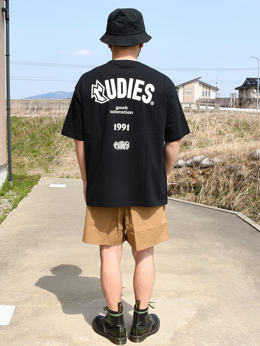 DIVISION BIGSILHOUETTE POCKET-TEE