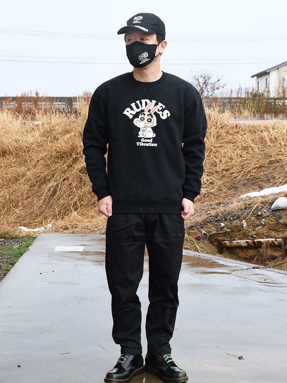 RUDIE'SxCRAYON SHINCHAN RABBIT CREW SWEAT