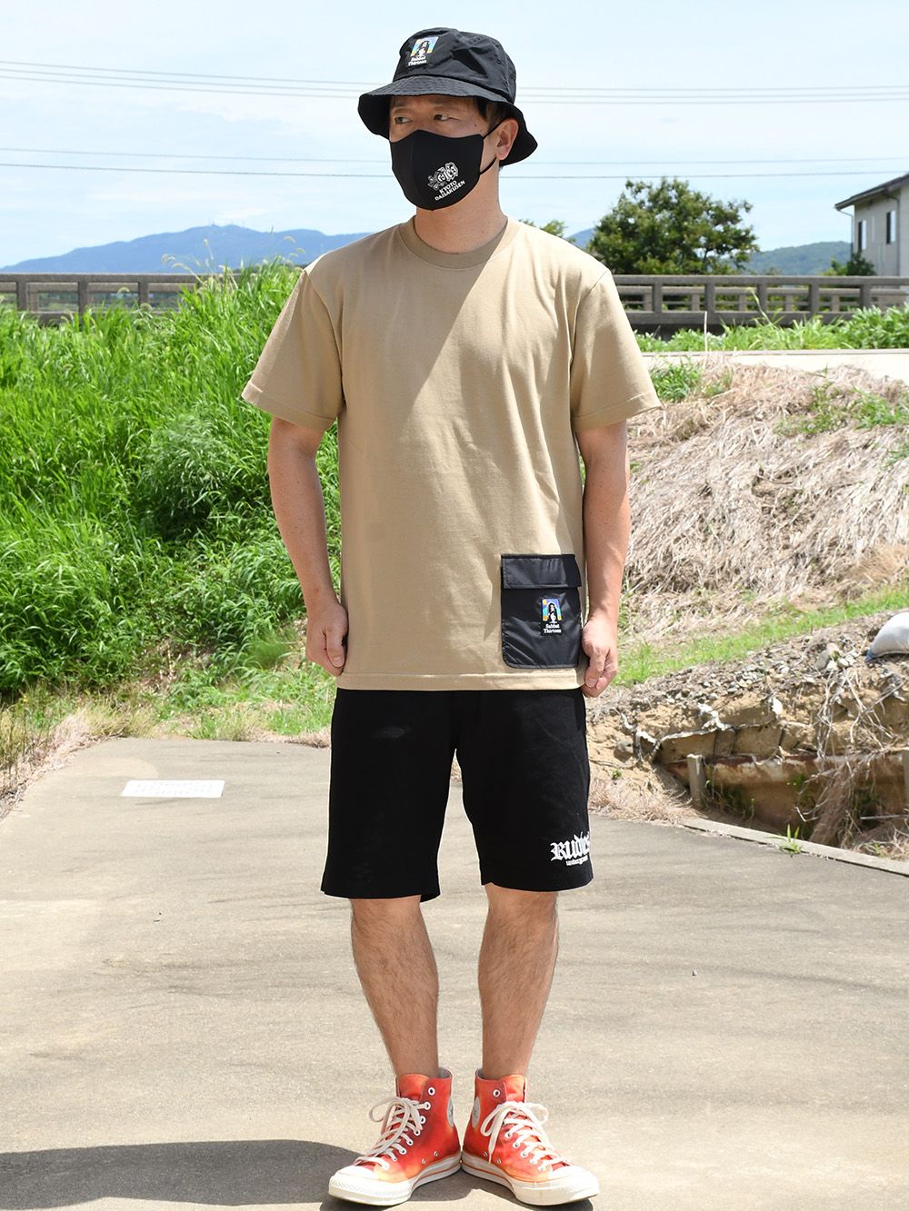 OUT GRAVE POCKET-T