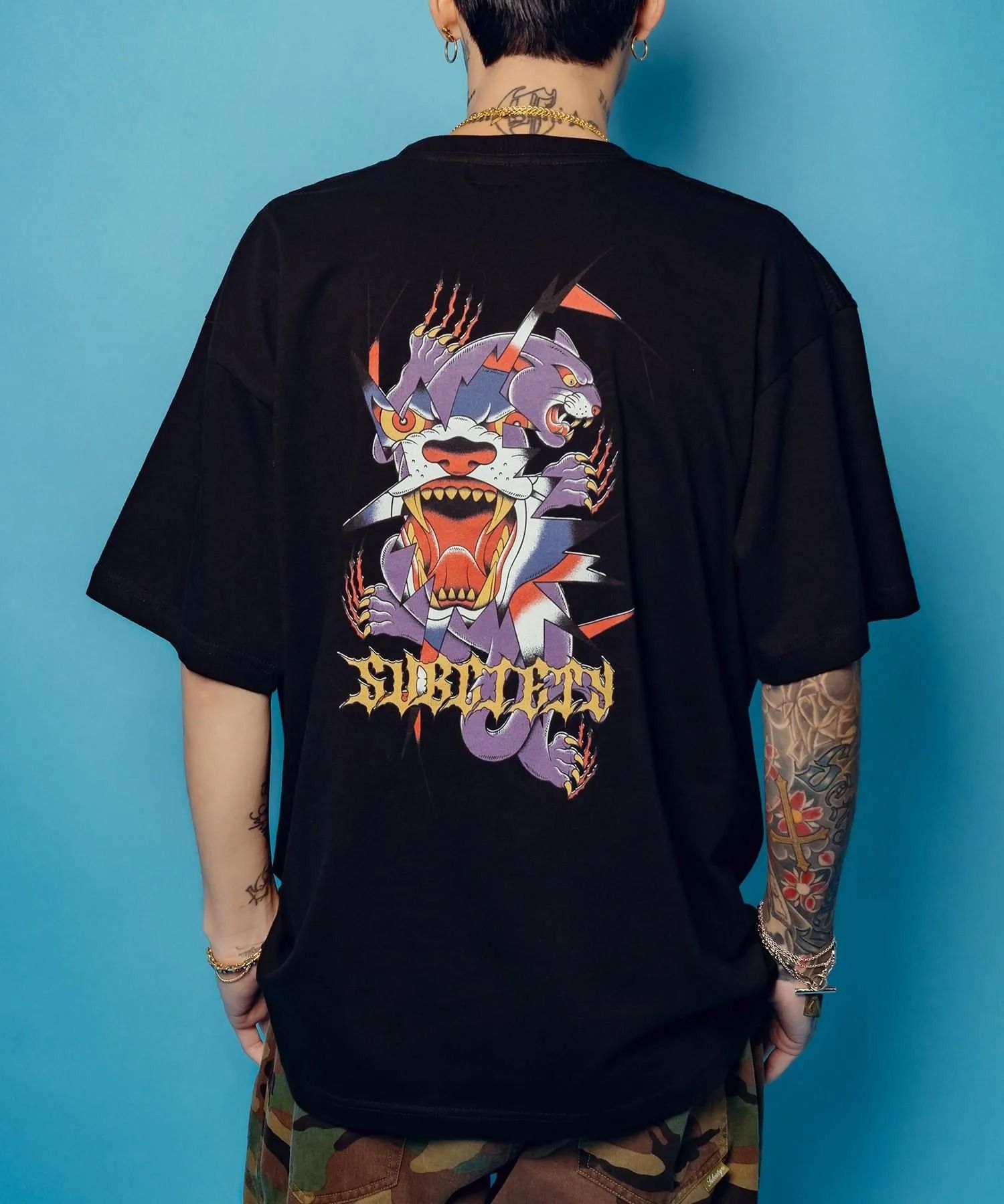 Panther tee