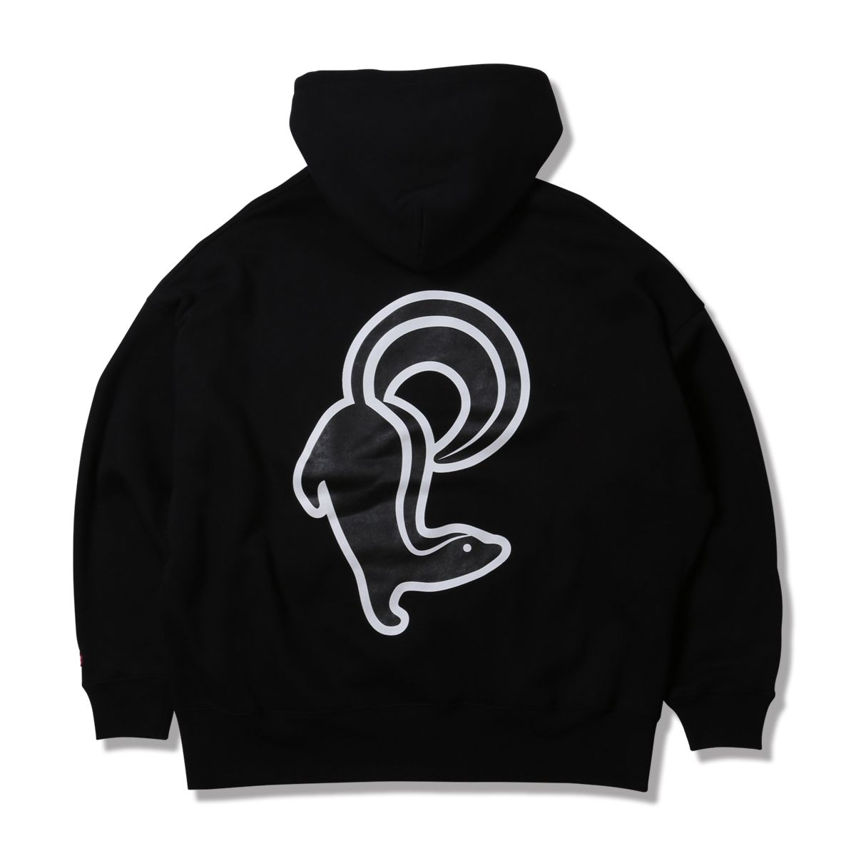 BIG SILHOUETTE HOODIE - Attacking Skunk
