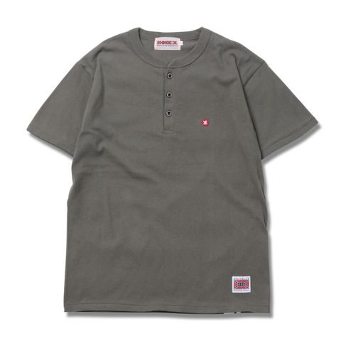 HENLEY-NECK