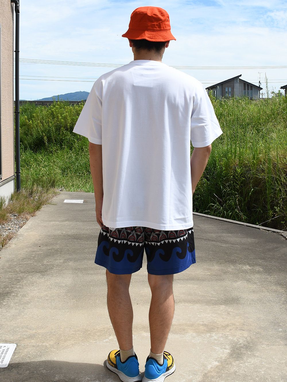 BACK Tee