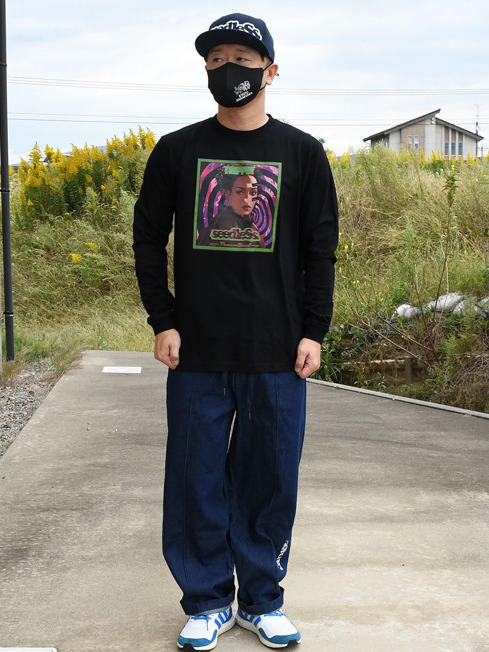 sd trippin' LS tee