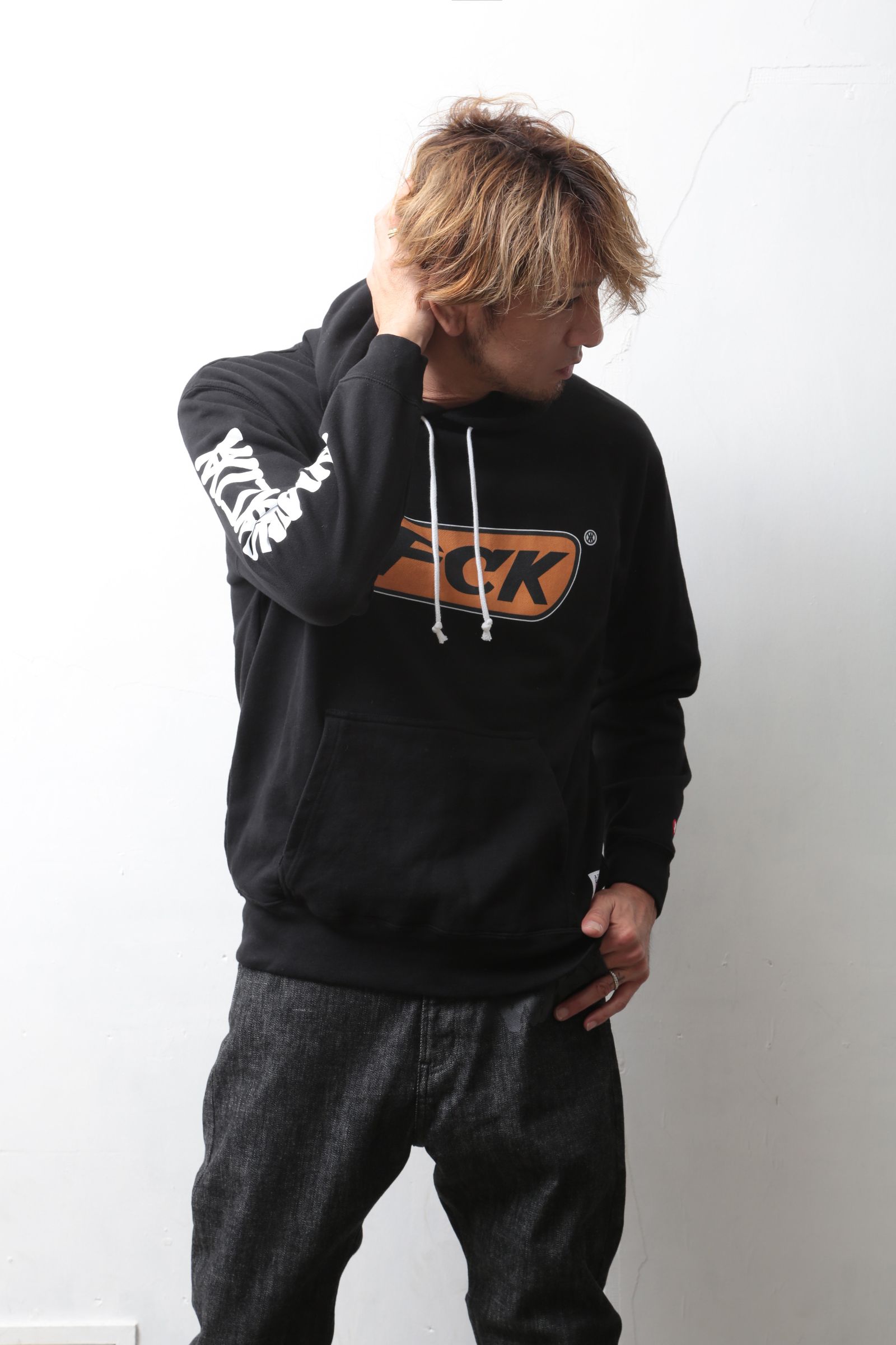 JEANS RUSTIX #003 feat. DOLL