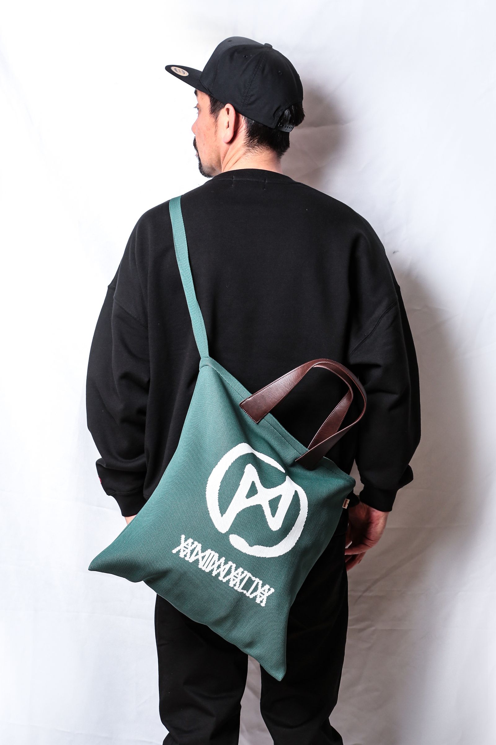 JACQUARD-TOTE