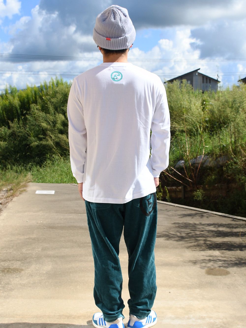 CREAM LONG-SLEEVE