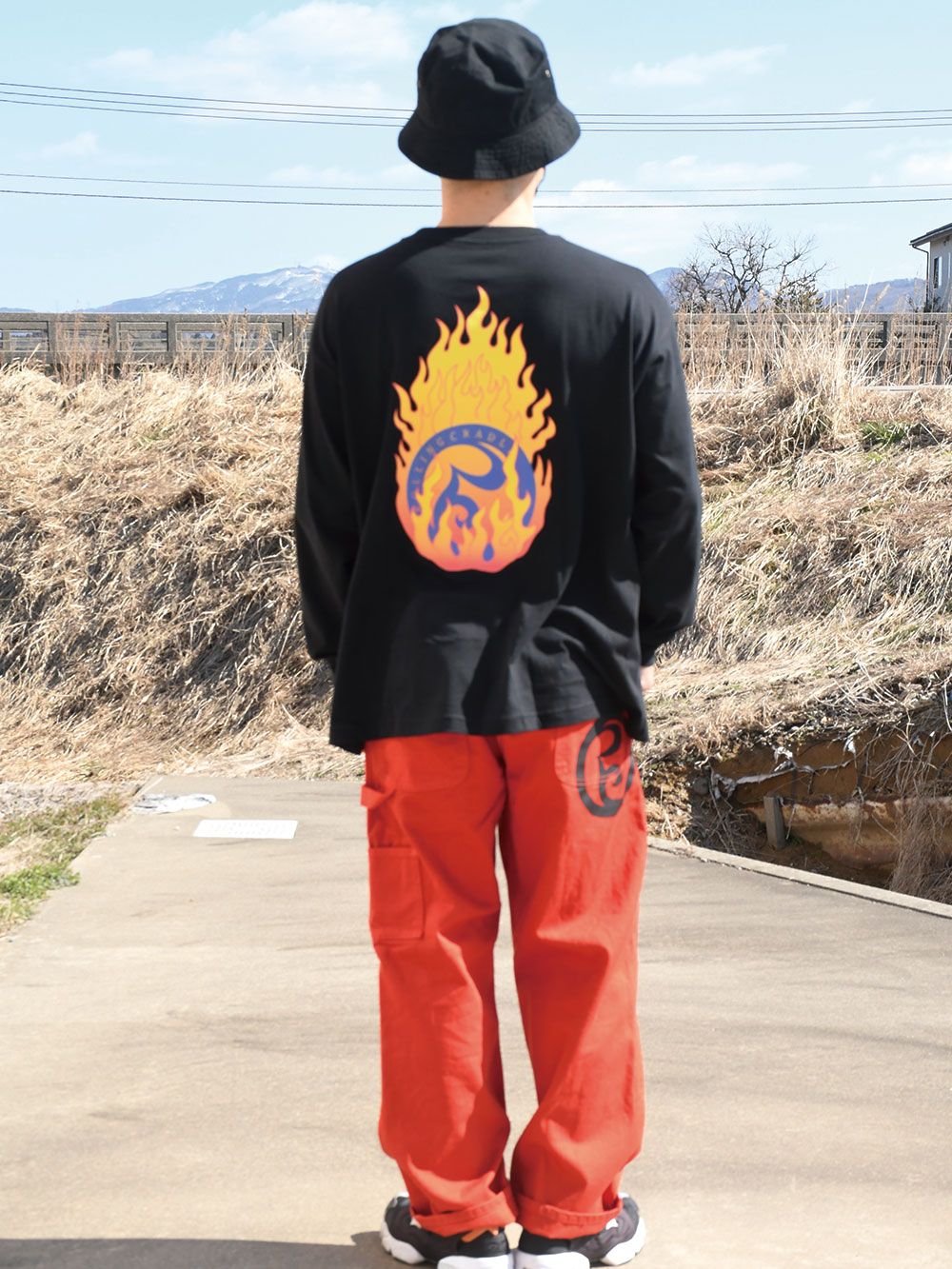 BURNED LOGO LONG-SLEEVE