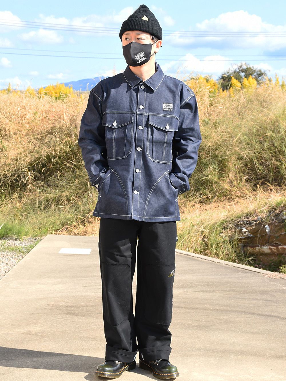 SPOOK W-KNEE PANTS