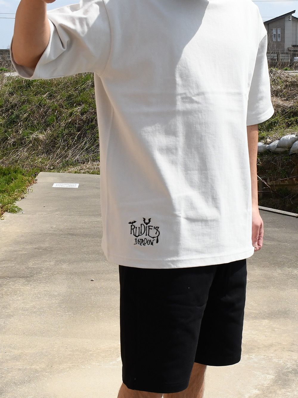 BAT -BIG SILHOUETTE SS TEE