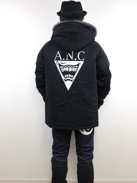 アナーク最強アウター!