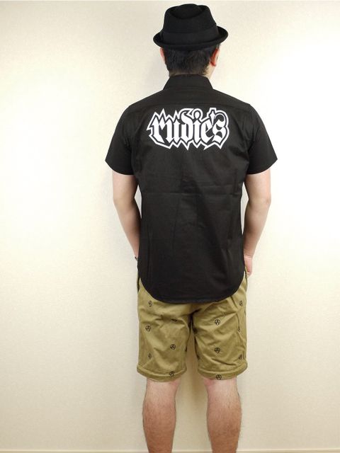 夏も当然ROCKです。