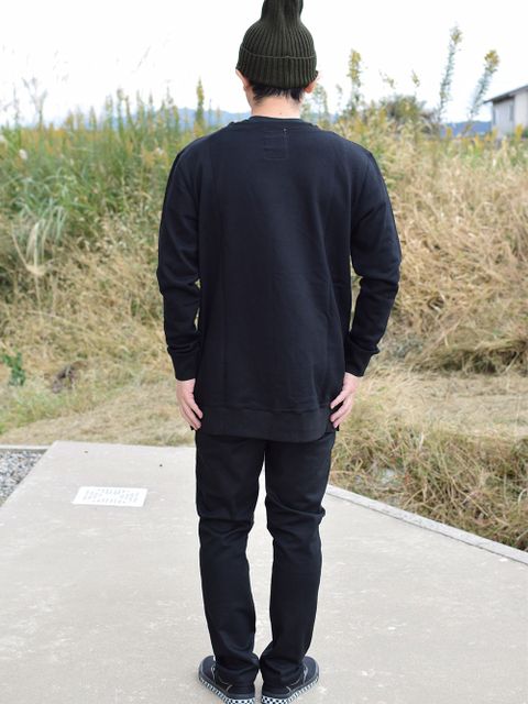 シルエットも最高です