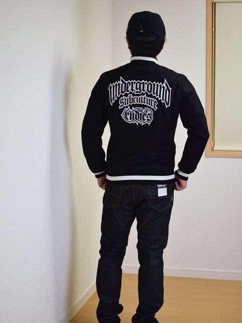 今年もやっぱりスタジャン!