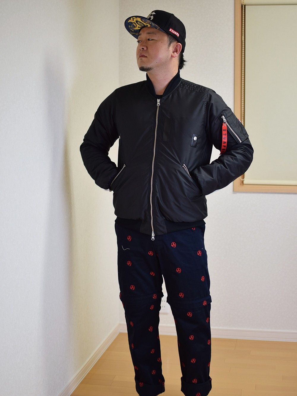 腕を合わせると・・