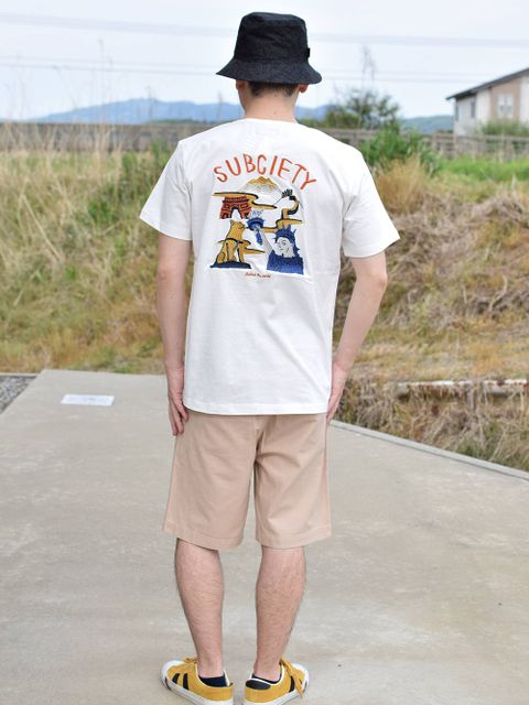 力の入りすぎないルードファッション