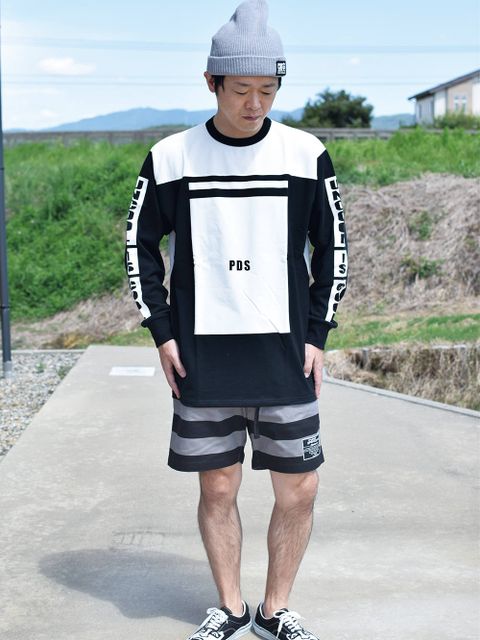 四角!