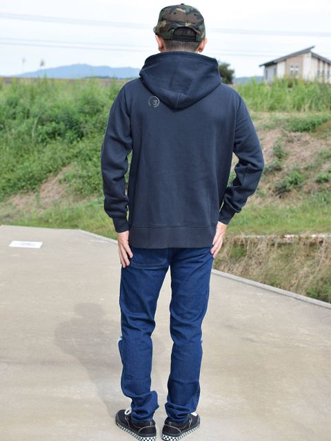 同色!