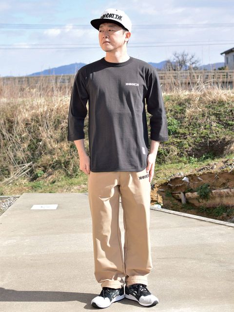 俺の背中を見ろ!