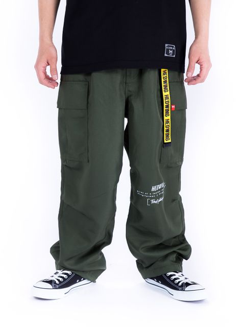 Big Silhouette Cargo Pants