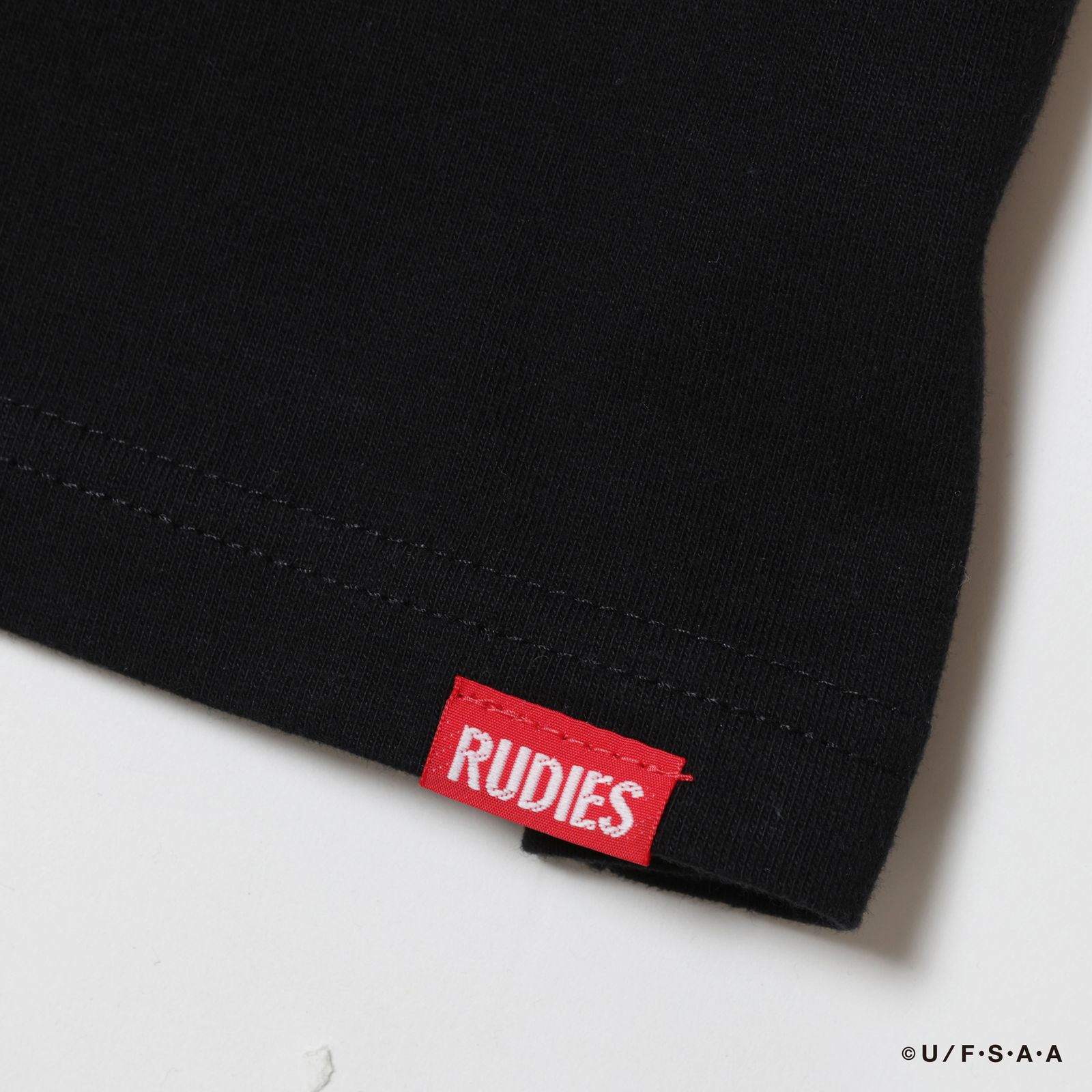 RUDIE'SxCRAYON SHINCHAN MOSH BIGSILHOUETTE PKTTEE