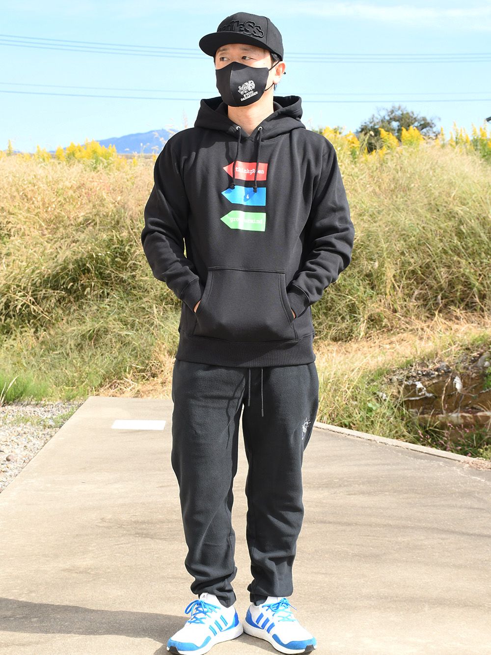 3 colors tag hoody