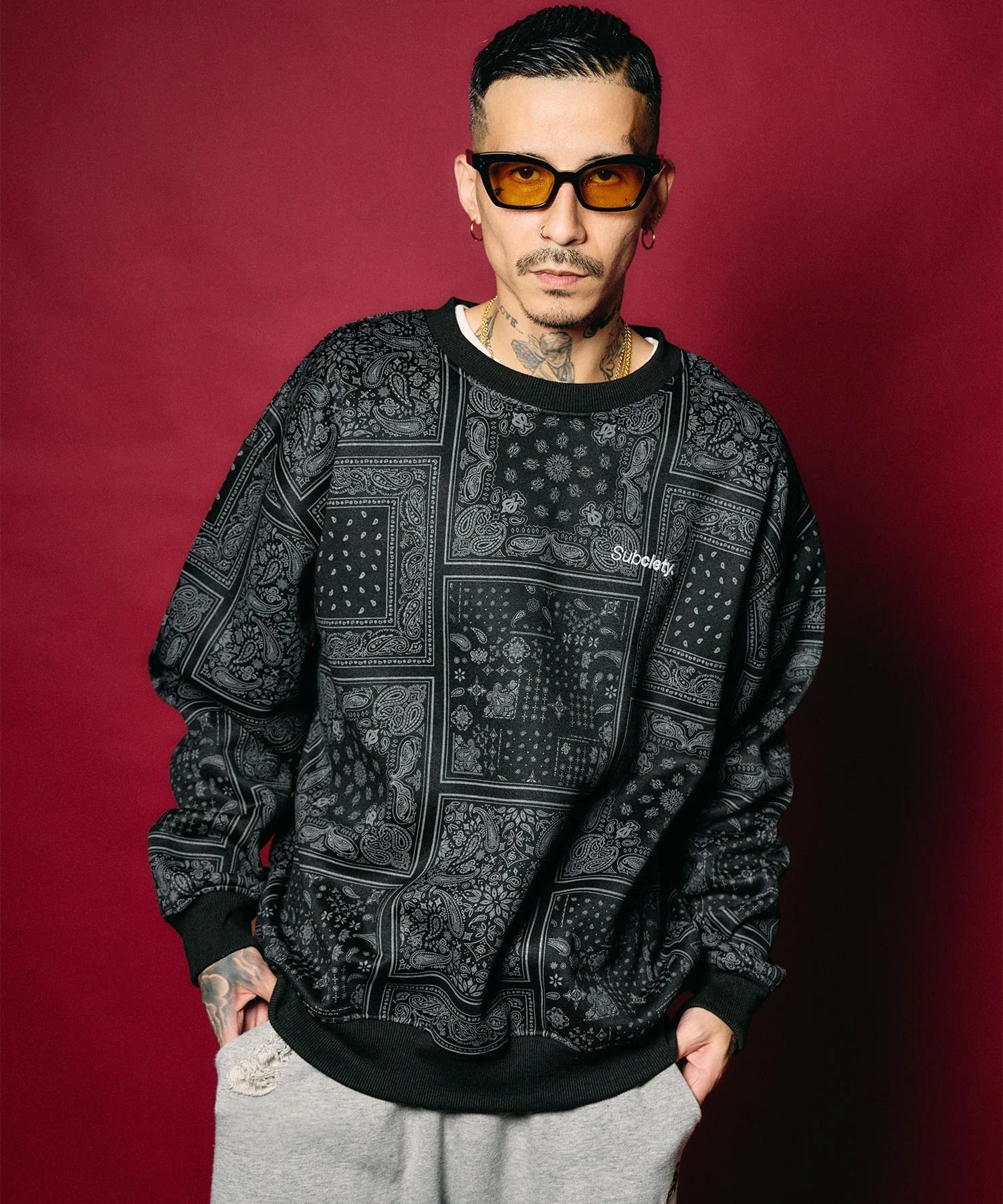 Patterned sweatshirt