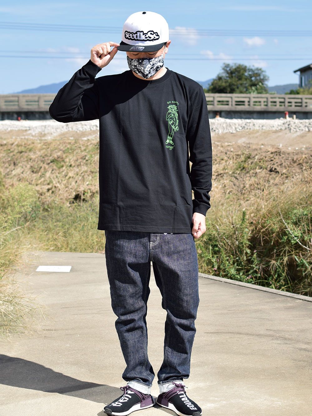 skater goddess LS tee