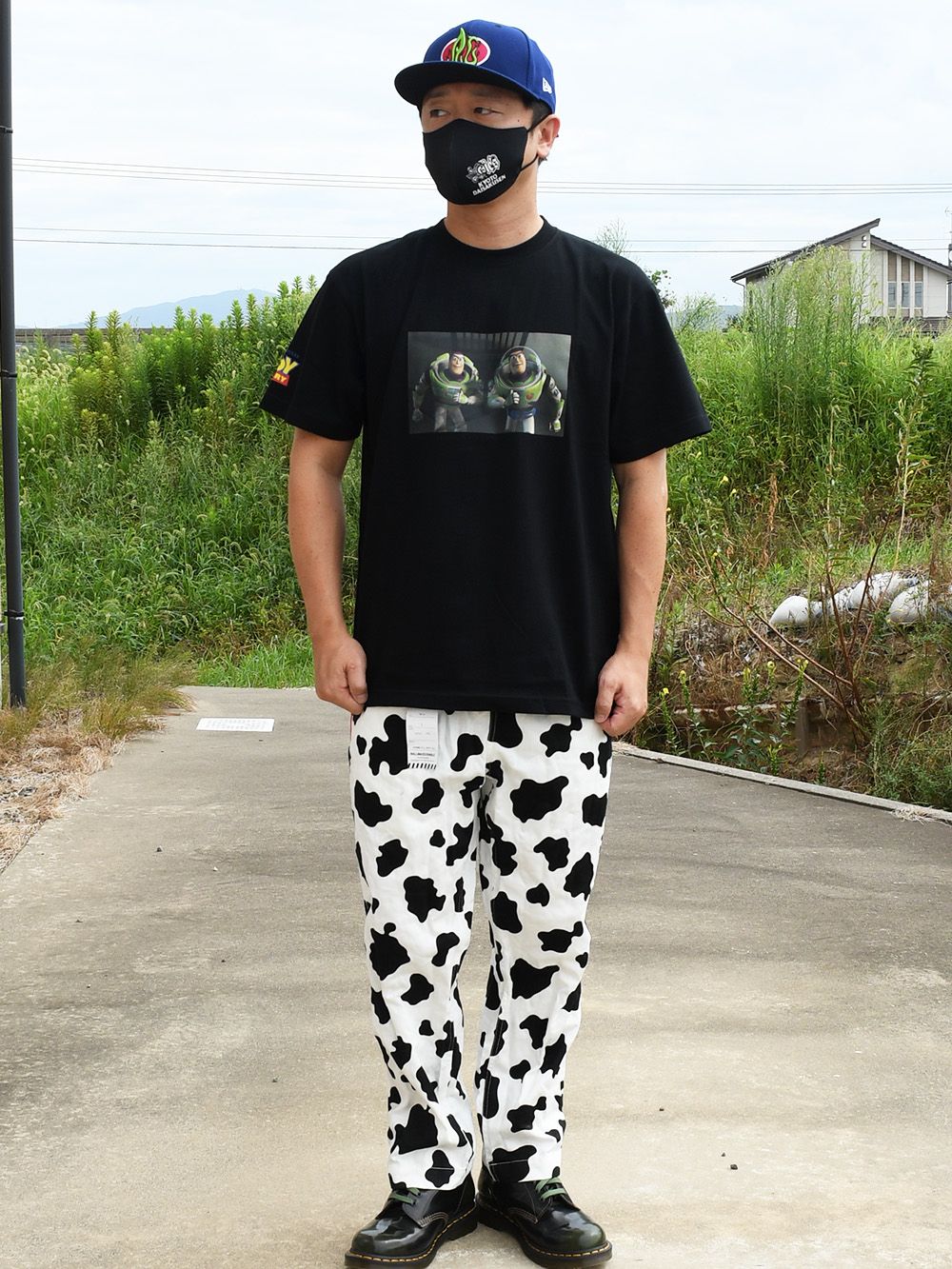 Two Buzz TEE