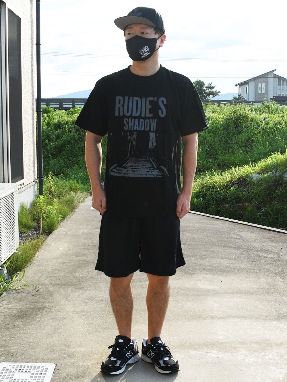 SHARK TEETH -MESH SHORTS