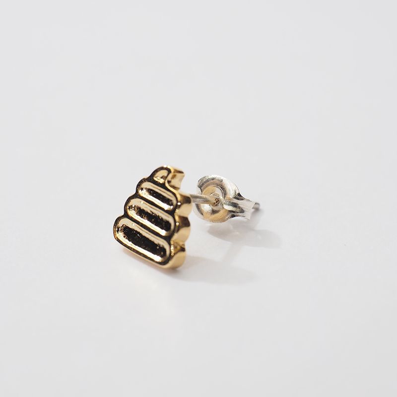 クソピアス
