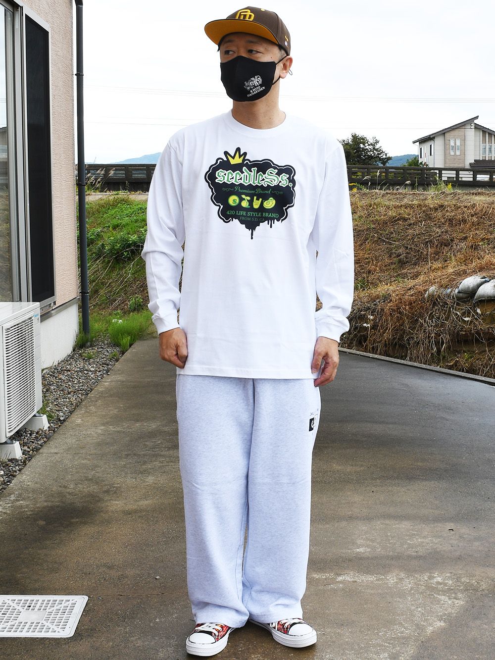 SP BUBBLE LOGO LS tee