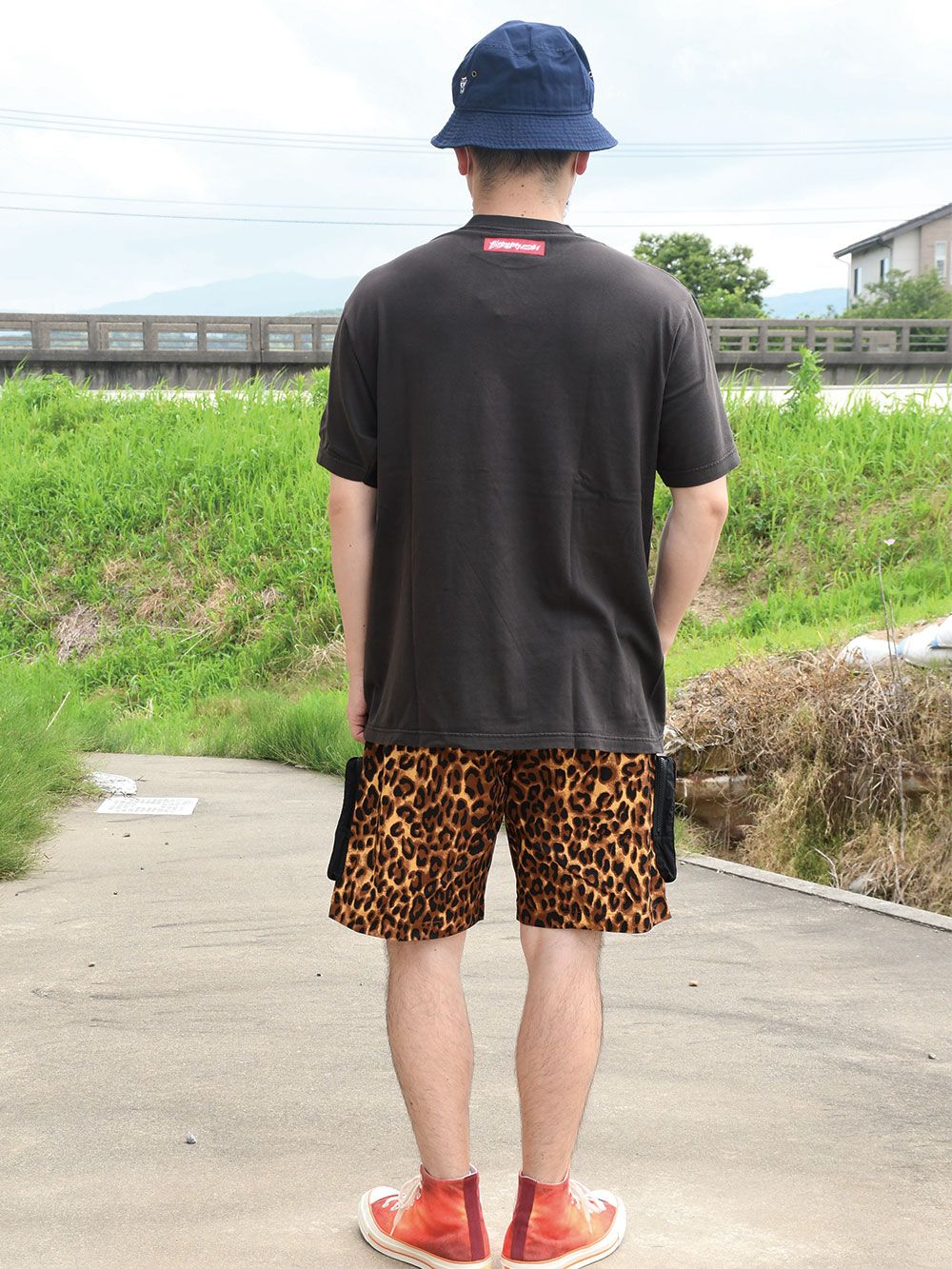 目が×アイツTEE