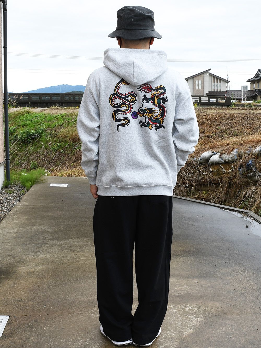 rg snake and dragon hoody. 8.3oz裏起毛