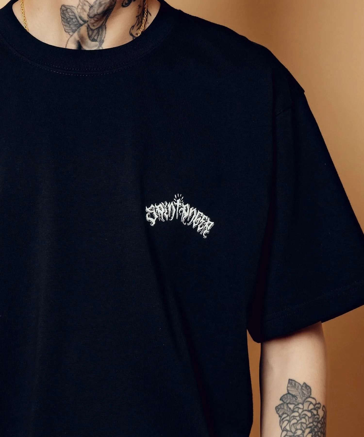 Fuckin' praying hands tee