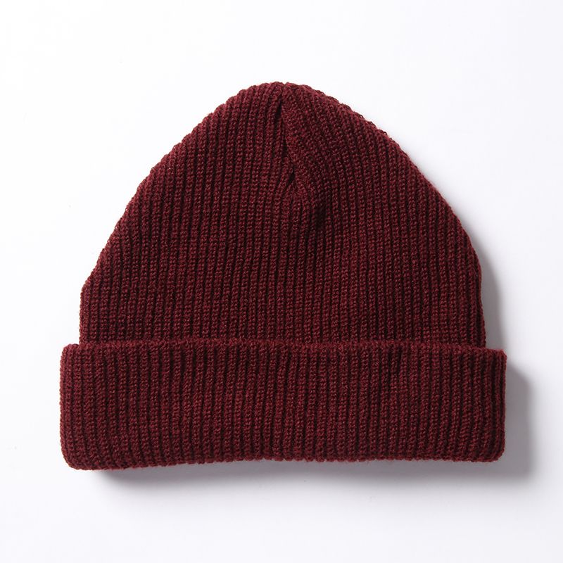 操られるニットCAP