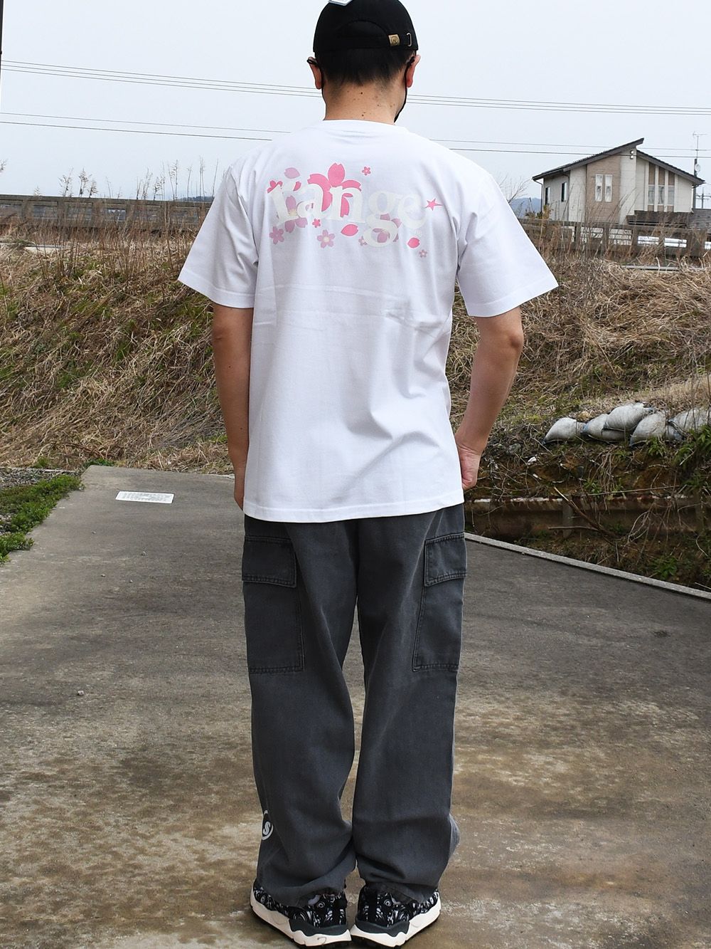 LOVE SAKURA ss tee