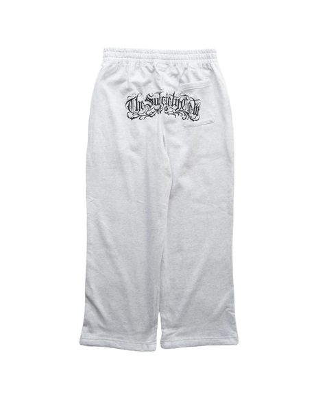 Wide sweatpants