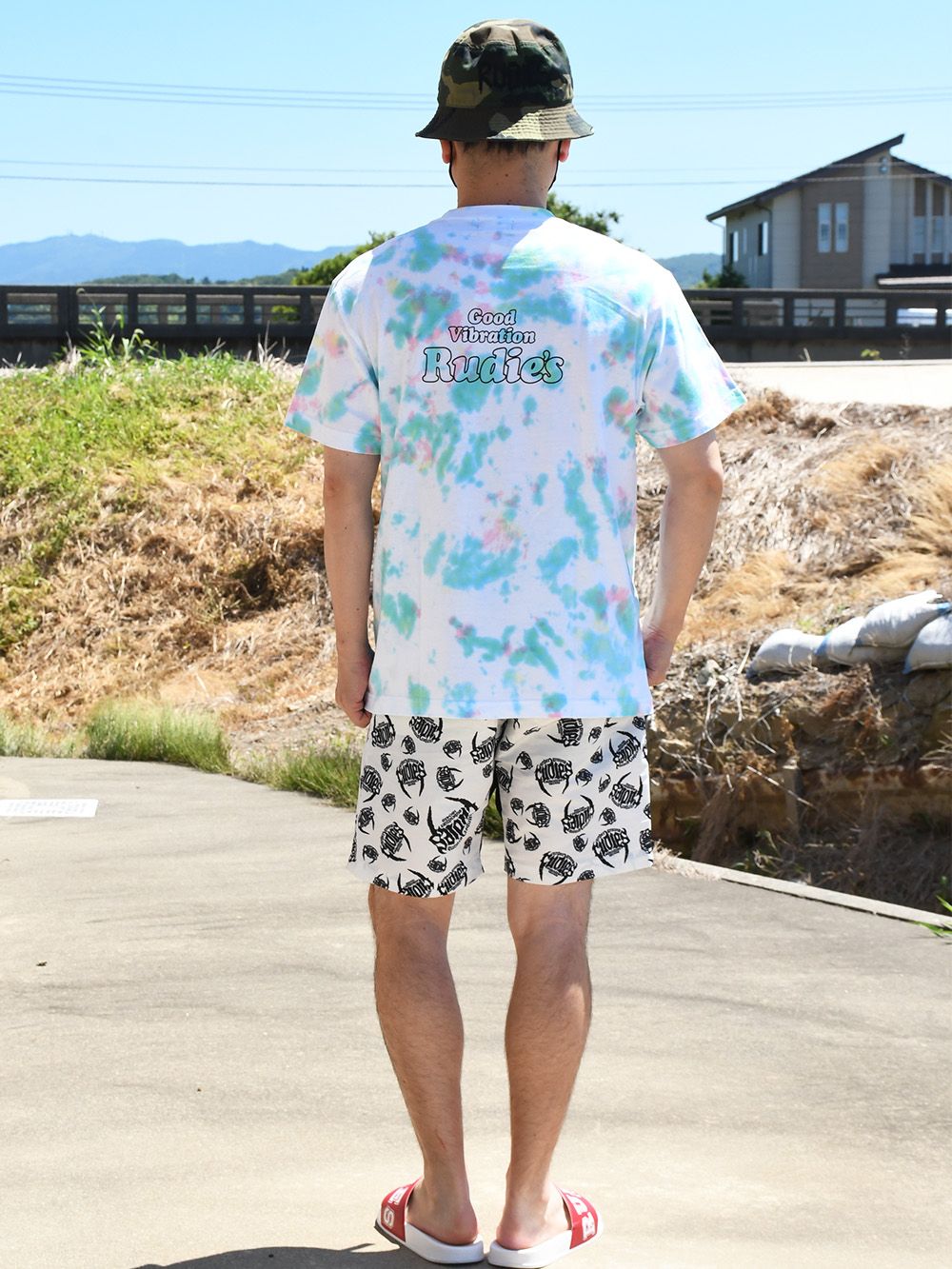 CURVY TIEDYE-T