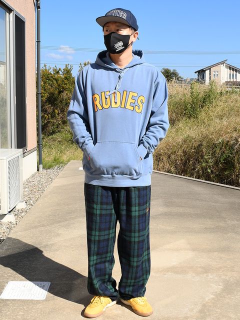 育てる楽しみを知ってる人にはたまらないパーカです。