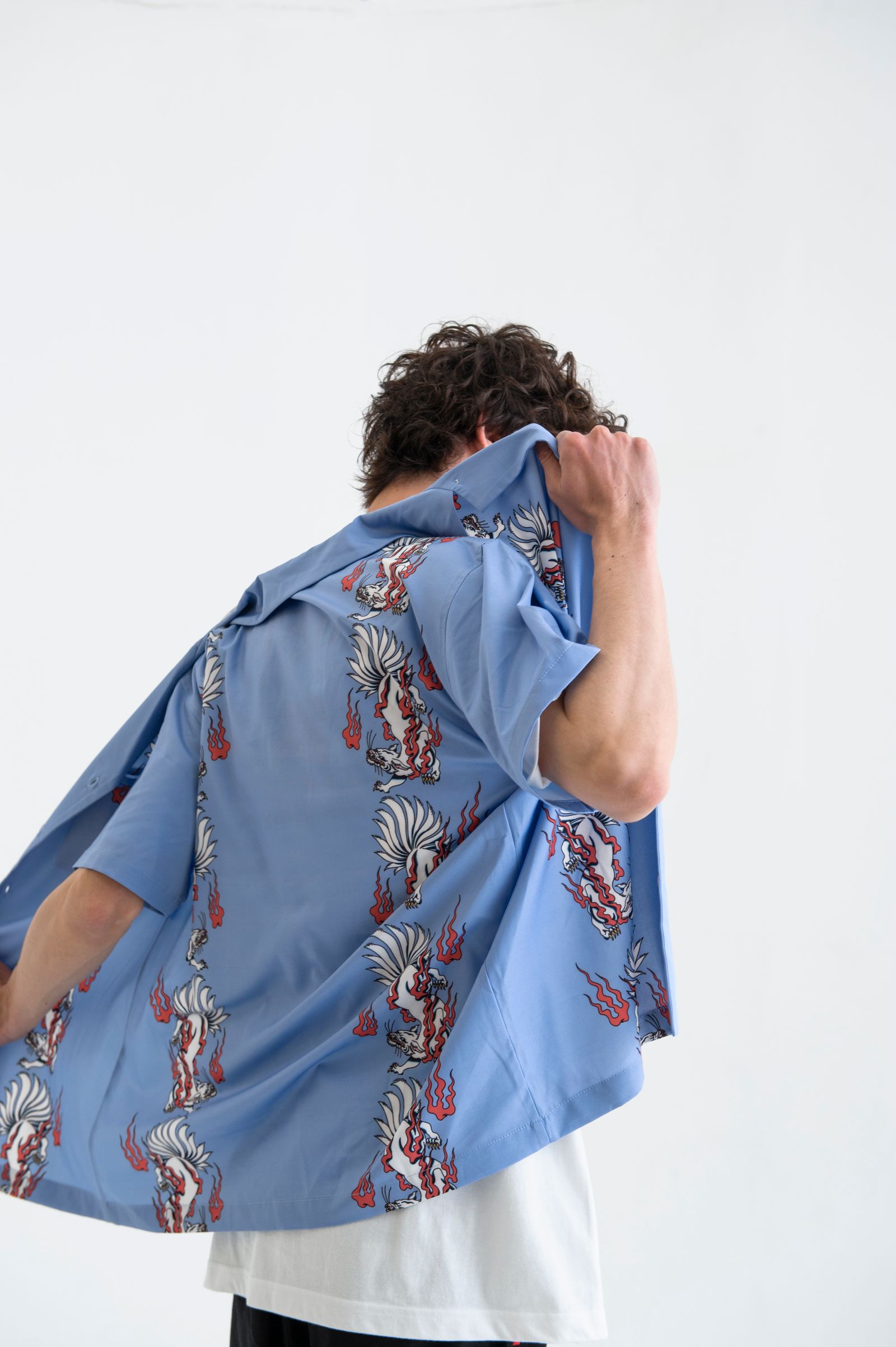 13TALED FOX ALOHA SHIRTS