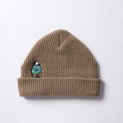 操られるニットCAP