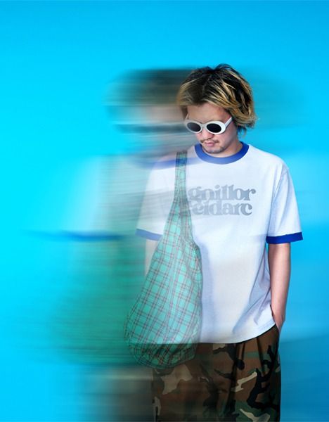 REVERSE LOGO RINGER-TEE